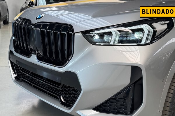 BMW X1 2.0 16V TURBO GASOLINA SDRIVE20I M SPORT STEPTRONIC 2025/2026